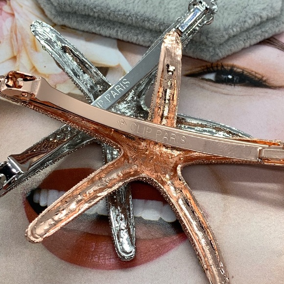 🌟 Crystal Starfish Hair Clip - Picture 4 of 8